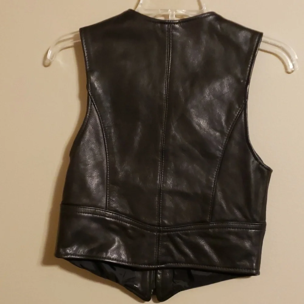 Vintage black leather vest fashion by rose usa